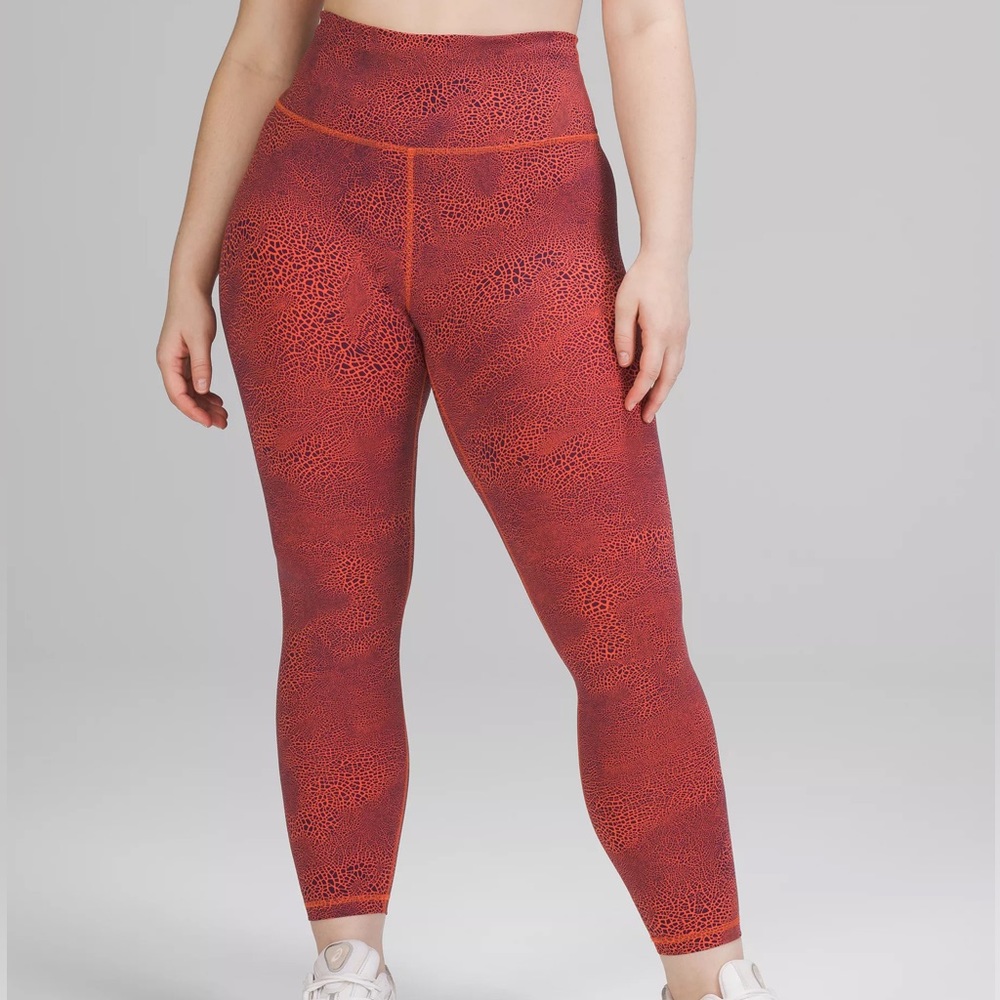 Wunder Train High-Rise Tight 25"	
Crackle Glaze Vintage Orange Larkspur